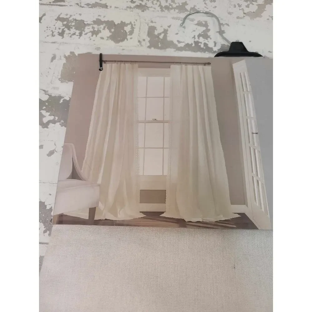 2609 NWT Lush Decor Rosalie Curtain Panels (2)‎